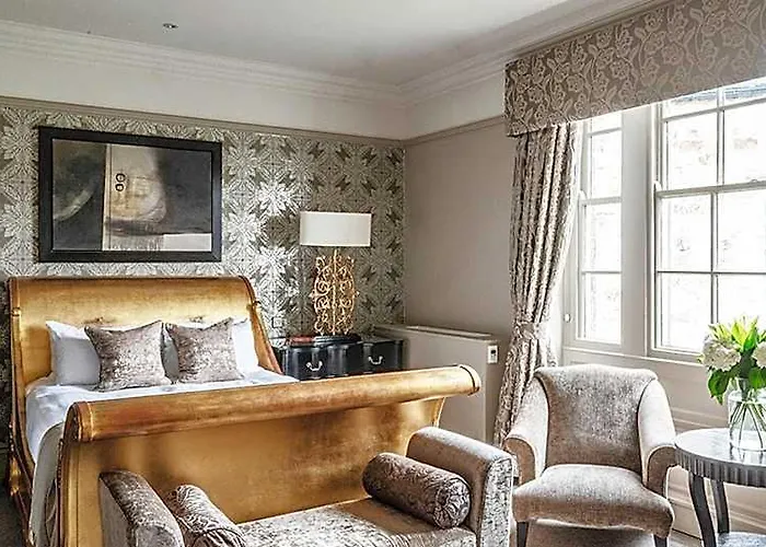 Wood Hall Hotel & Spa